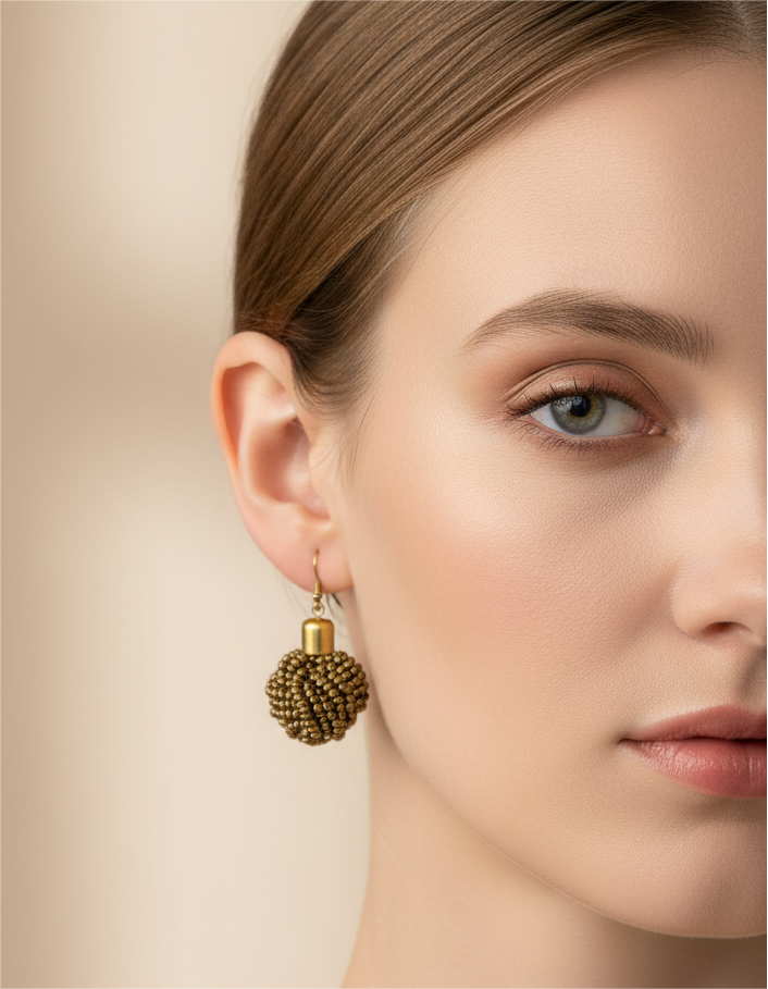 Bush Berry Earrings – Hand-Beaded Drop Earrings, Lightweight & Feminine