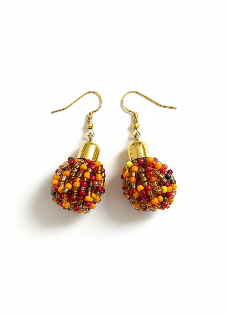 Bush Berry Earrings – Hand-Beaded Drop Earrings, Lightweight & Feminine