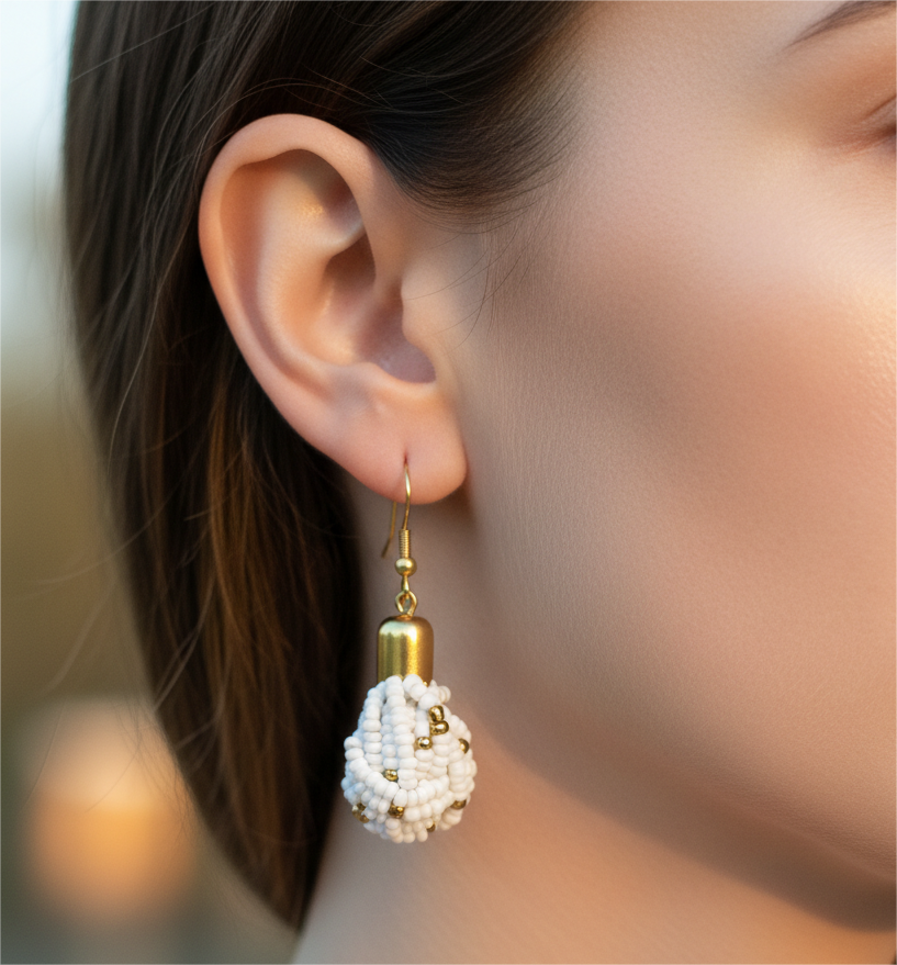 Bush Berry Earrings – Hand-Beaded Drop Earrings, Lightweight & Feminine